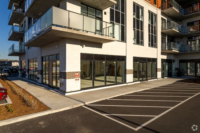 Exterior - Le James Apartments