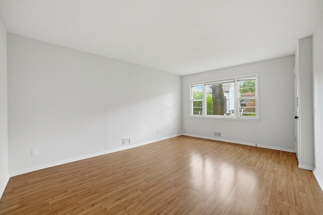 Photo - 59 Bernards Ave