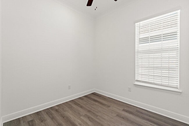 Photo - 232 Kara Lake Dr