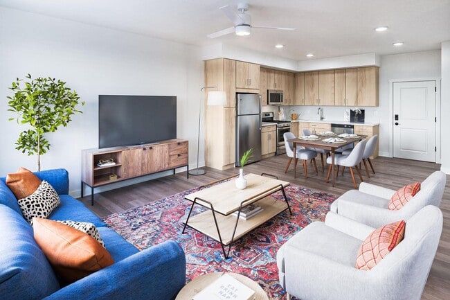 Building Photo - Heyday Cottage Grove