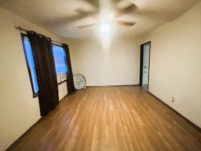 Photo - 5216 Foster Dr Unit 4213 Se 41-1