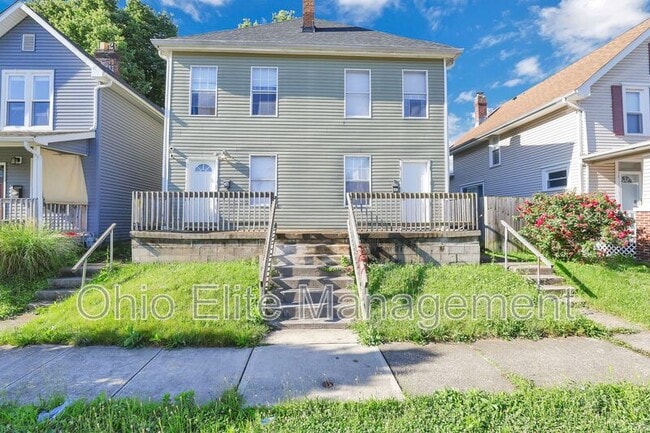 Photo - 347 1/2 E Welch Ave