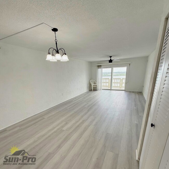 Photo - 3606 S Peninsula Dr