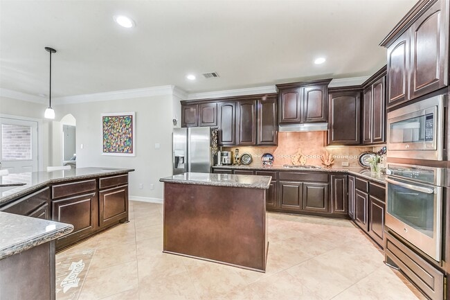 Building Photo - 13918 Majestic Spring Ln