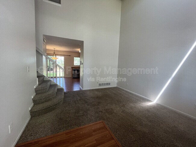 Photo - 5337 S Killarney St