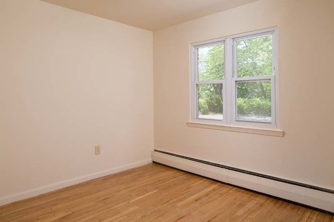 Photo - Scotch Plains Gardens