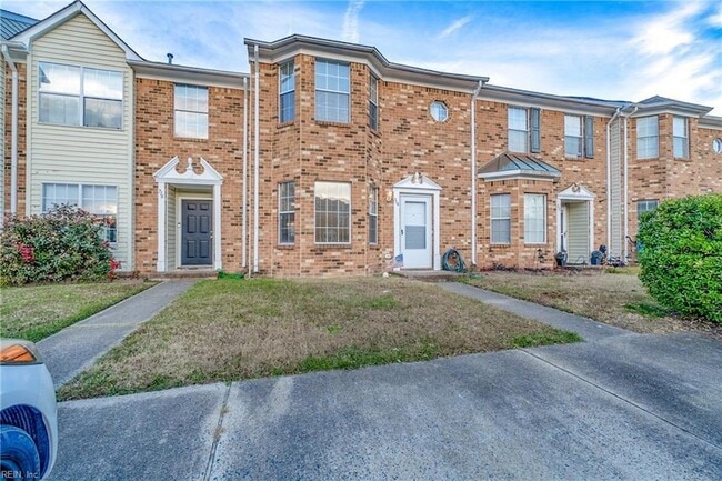 Photo - 714 Sutherland Dr