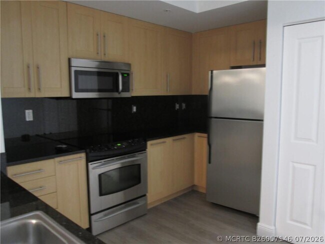 511 SE 5 Ave Unit 1419