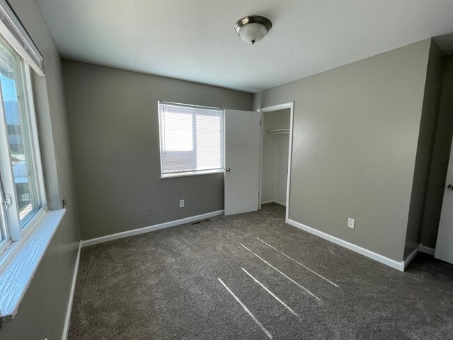 Photo - 4339 Ericson Dr Unidad #2