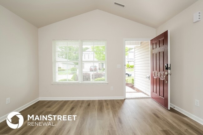 Photo - 2802 Wild Poplar Way