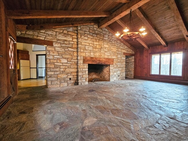 Photo - 135 Fraelich Rd