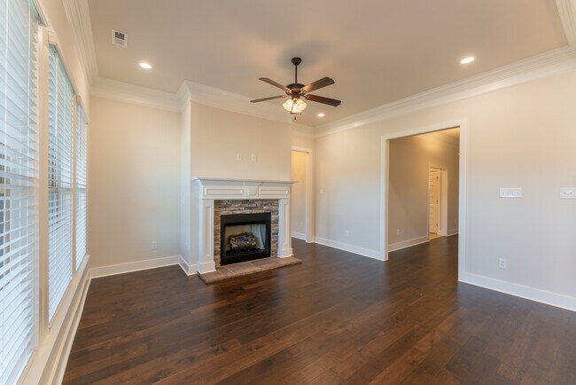 Photo - 163 Bowdock Dr.