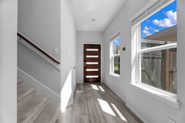 Photo - 3325 Harmony View Ln