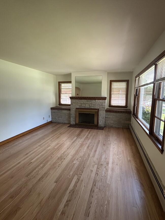 1119 Chandler St Unit 1
