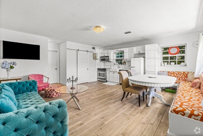 Building Photo - 5505 N Ocean Blvd Rental