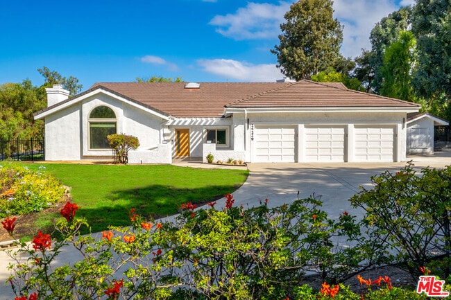 Building Photo - 24228 Dry Canyon Cold Creek Rd