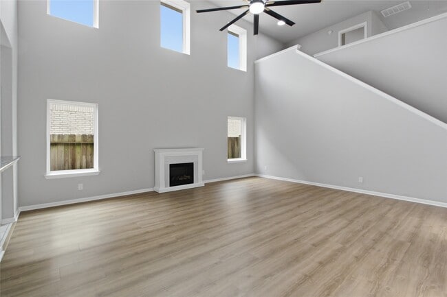 Building Photo - 2429 Palisade Crst Dr