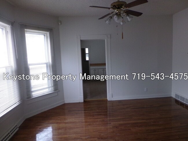 Photo - ALL Utilities Included with Rent! South-si... Unit 1427 Spruce Street #A