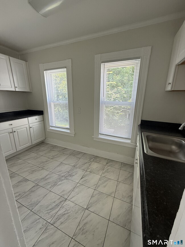 Photo - 188 Hoffman St Unit #2
