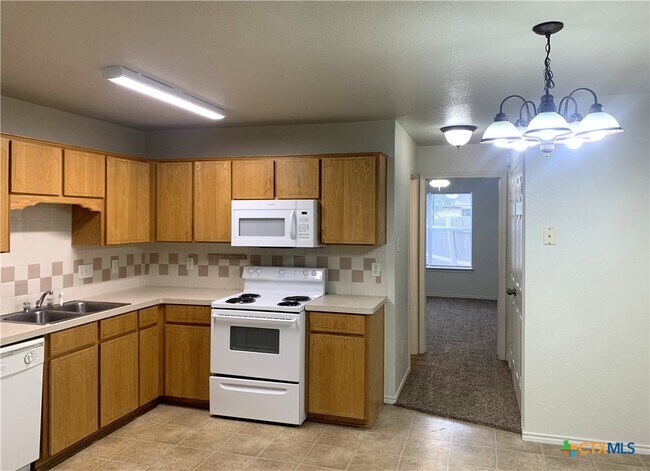 Photo - 105 Valley Cir