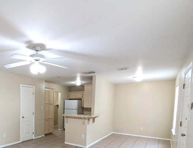 741 Sonesta Dr Unit C
