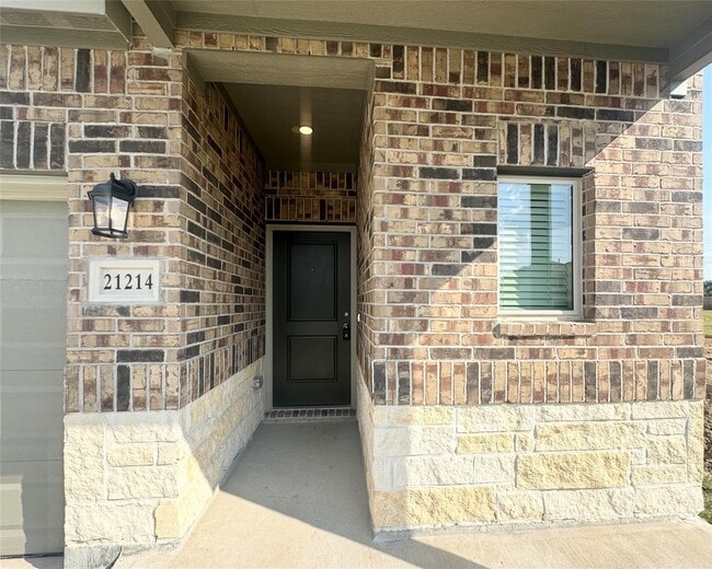 Photo - 21214 Mem Vis Dr