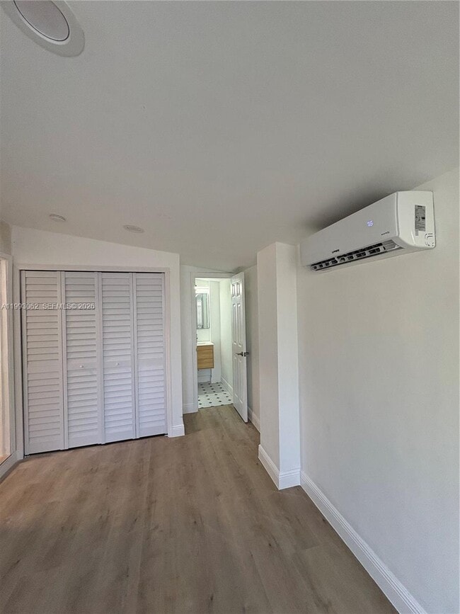 Building Photo - 1348 NE 182nd St