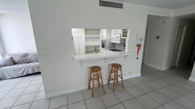 3505 S Ocean Dr Unit 1405