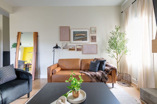 Photo - 906 Meharry Blvd Unidad ID1043965P