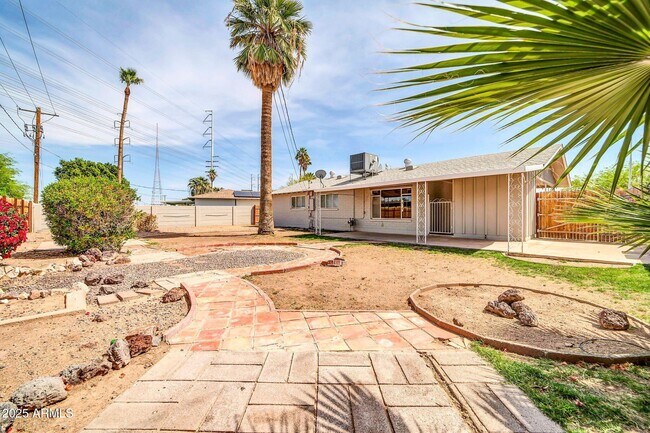Photo - 6420 E Windsor Ave