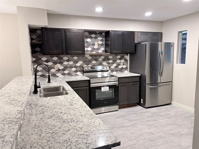 Photo - 14515 Wunderlich Dr Unidad 811