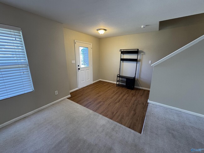 Photo - 3590 Avalon Lake Dr SW