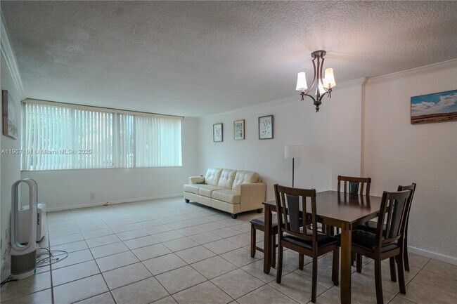 Photo - 9125 SW 77th Ave Unit 103