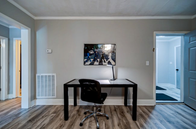 Photo - 401 Kingwood Dr Unidad A