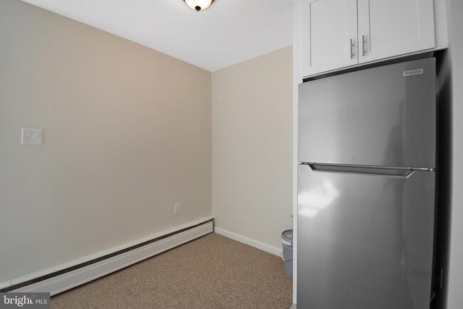 Photo - 2407 Manor Rd