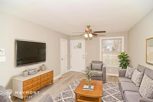 Photo - 2829 Thrush Dr