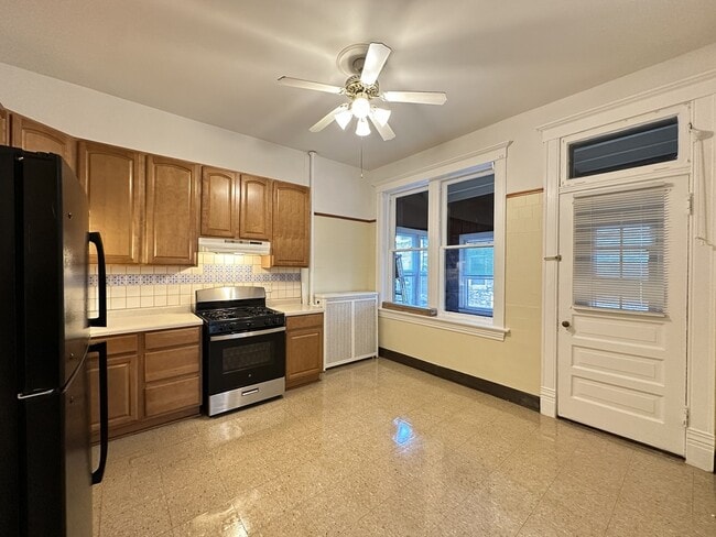 Photo - 2116 W Concord Pl Unit A02C