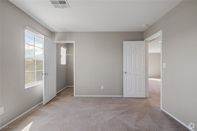 Building Photo - 5634 Markley Ave Rental