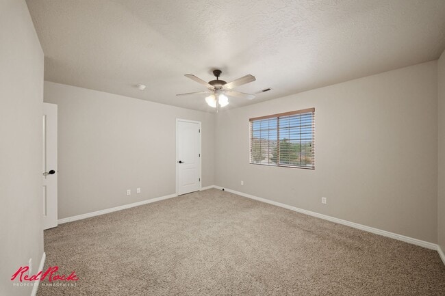 Photo - Conveniently Located 3 Bedroom 2.5 Bathroom Townhome