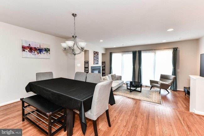 Photo - 3125 Blue Barn Way