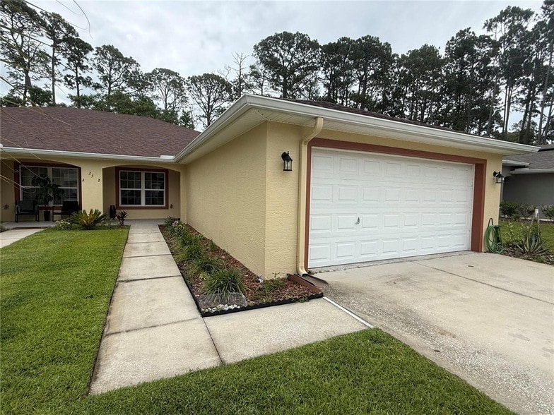 Photo - 25 Farnell Ln