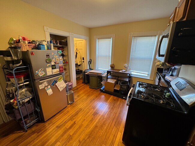 5 Blake St Unit 1A