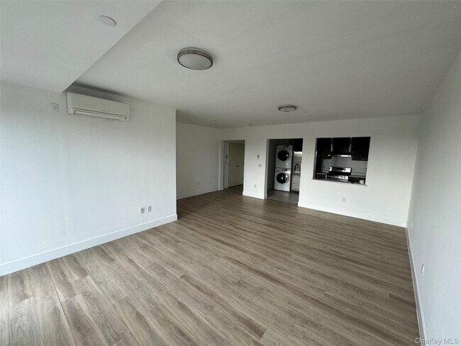 Photo - 84-03 Lander St Unidad 2C