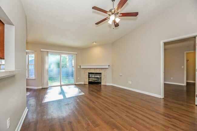 Photo - 2863 Sandy Beach Ln