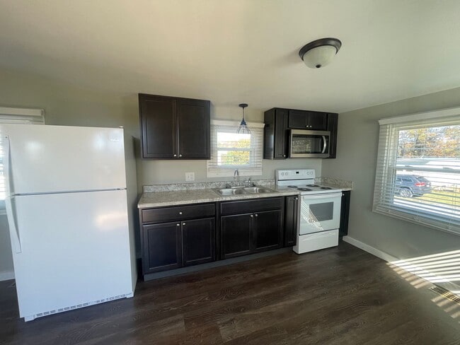 Photo - Remodeled 1 Bedroom/1 Bath   Piney Flats, TN