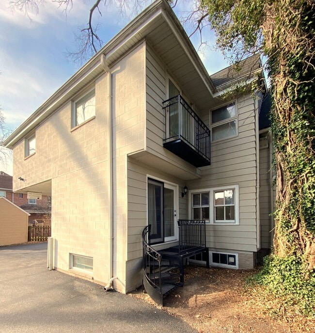 Photo - 2644 Green Bay Rd Unidad 3