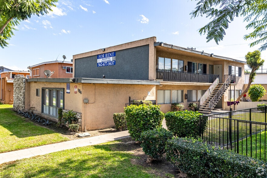 181 Dundas St E Penthouse 8, Toronto, ON M5A 0N5 | Zillow - Apartment With Penthouse Laundry Room For Rent