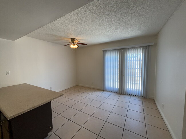 Photo - 2 Bedroom, 1 1/2 bathrooms property + Community with pool awaits!. Unit #3