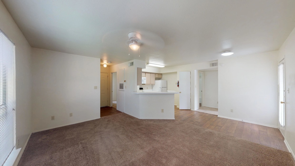 Photo - West University Gardens Apartments