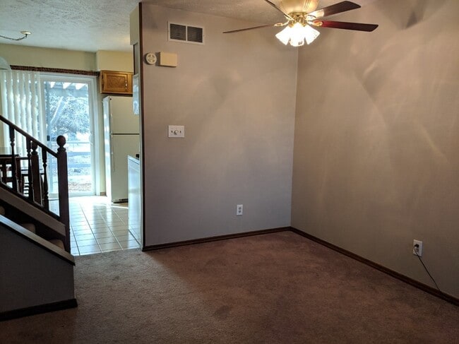 Photo - 3-Bedroom Tri-Level Home in Hillcrest